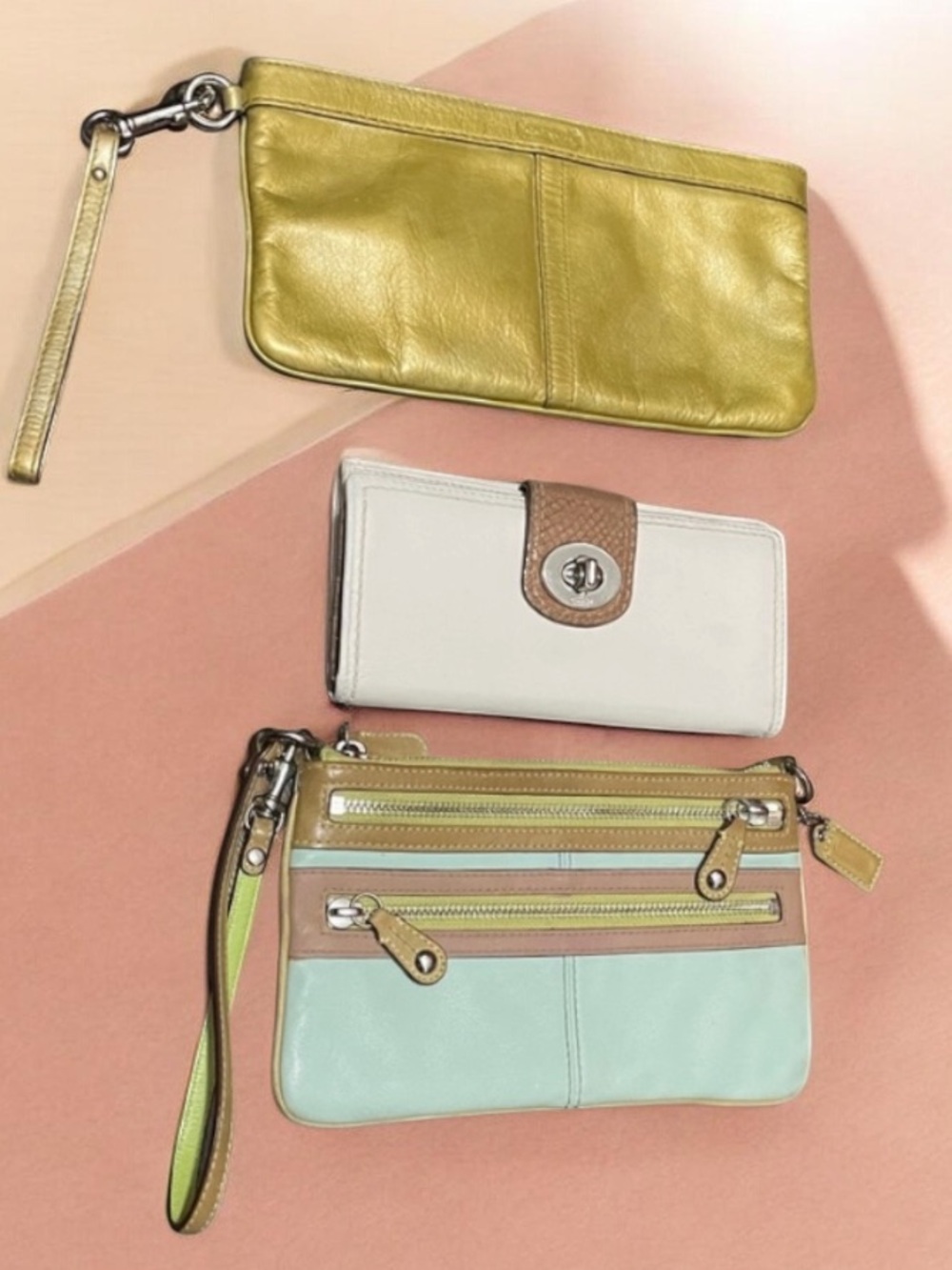 Coach 3 Vintage Clutches Wallets